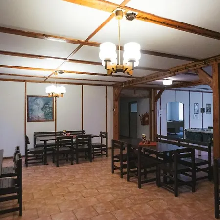 Lodge Autokemp Rusalka *